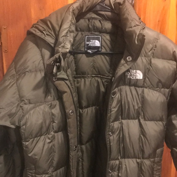 North Face Winter coat - Picture 2 of 6